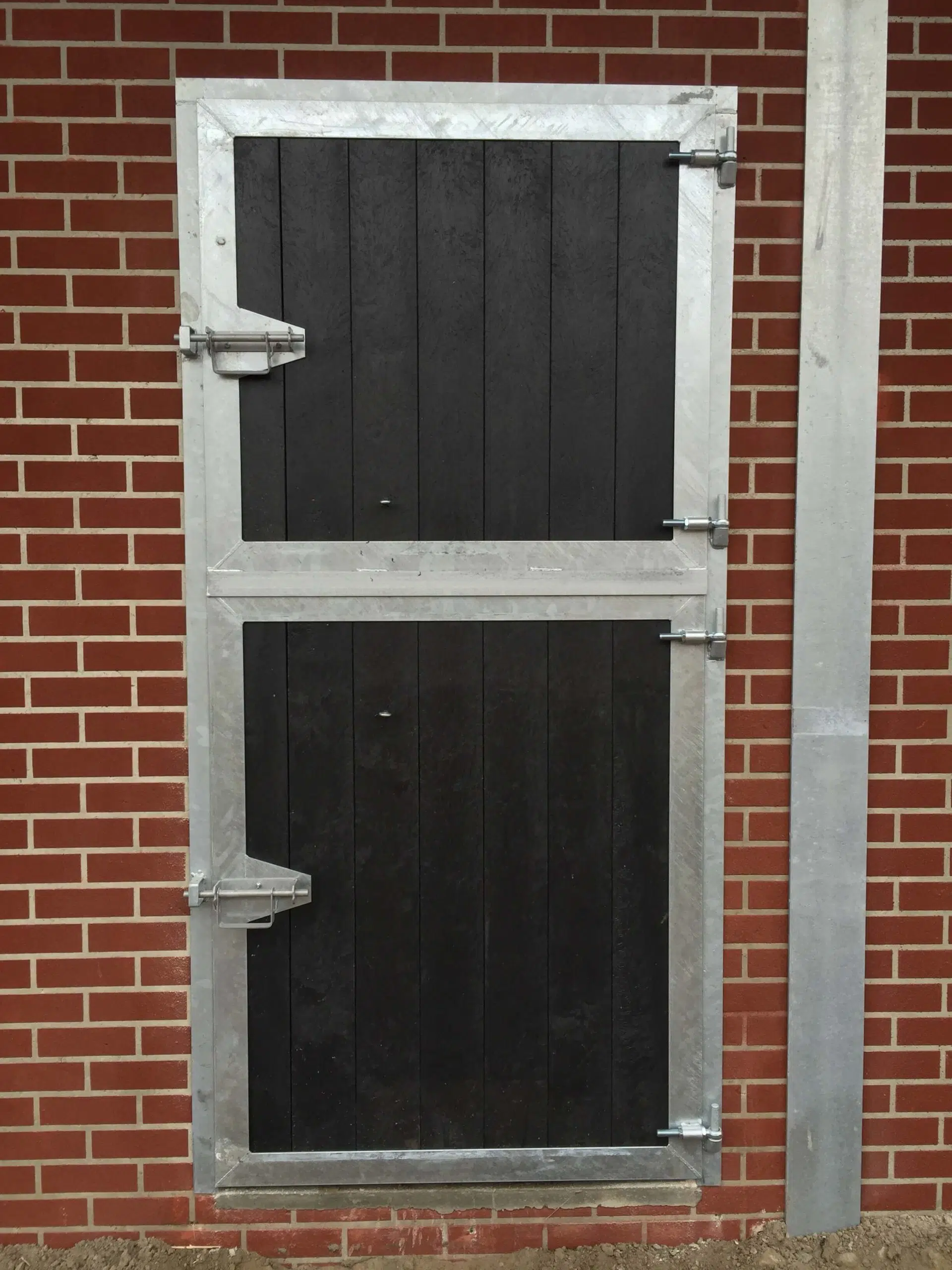 Standaard dubbele buitendeur dicht